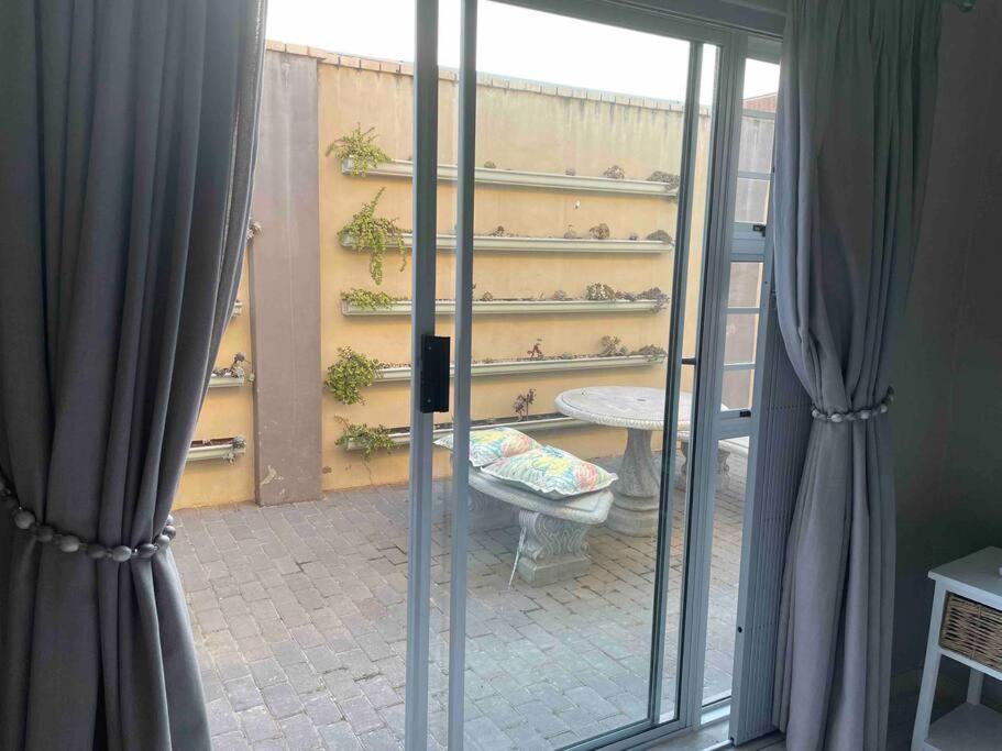 The Studio Colchester Exteriör bild